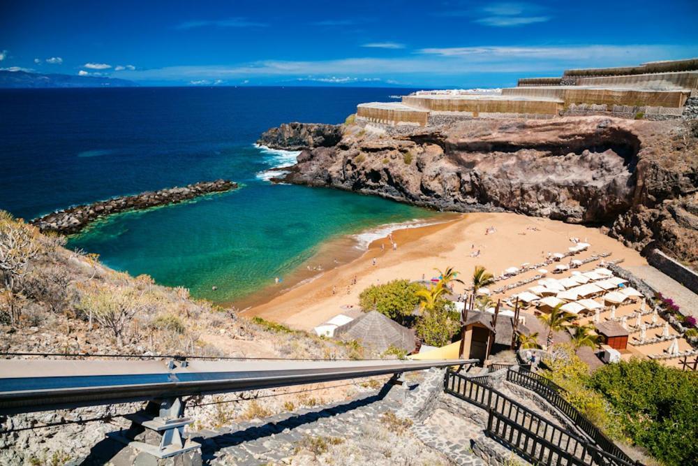 Gigantes Sea View & *